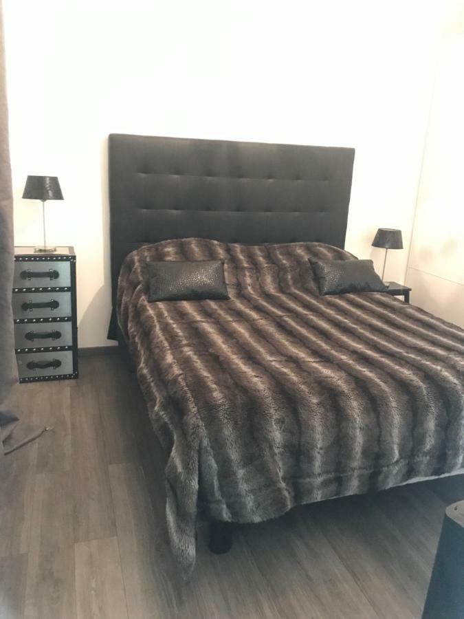 Bed and Breakfast The Charming Trocadero Eiffel Tower Paris Exterior foto